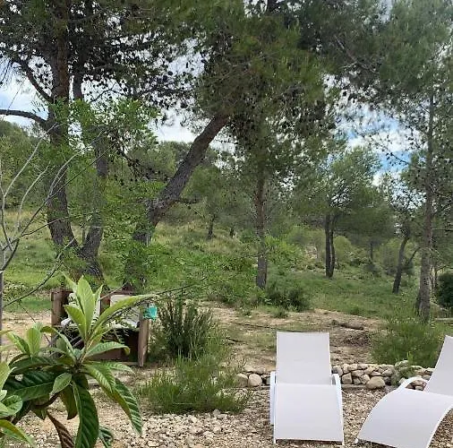 Villa En Bordure De Colline*piscine*clim*netflix